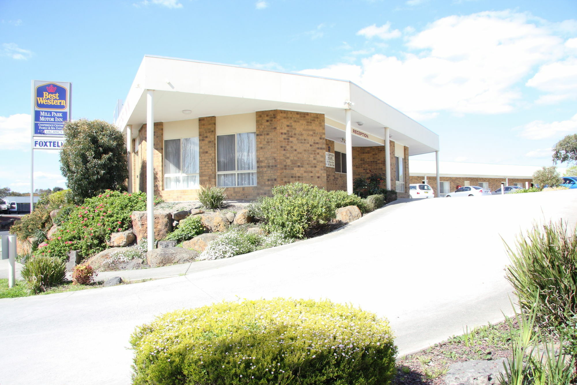 Best Western Mill Park Motor Inn Morang Bagian luar foto